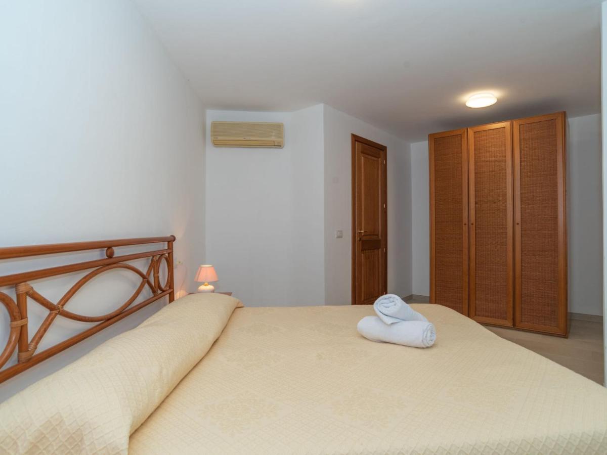 Holiday Home Corbezzolo 7 - Vista Village By Interhome Porto San Paolo  Exterior photo